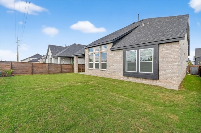 Building Photo - 3222 Kindred Wy