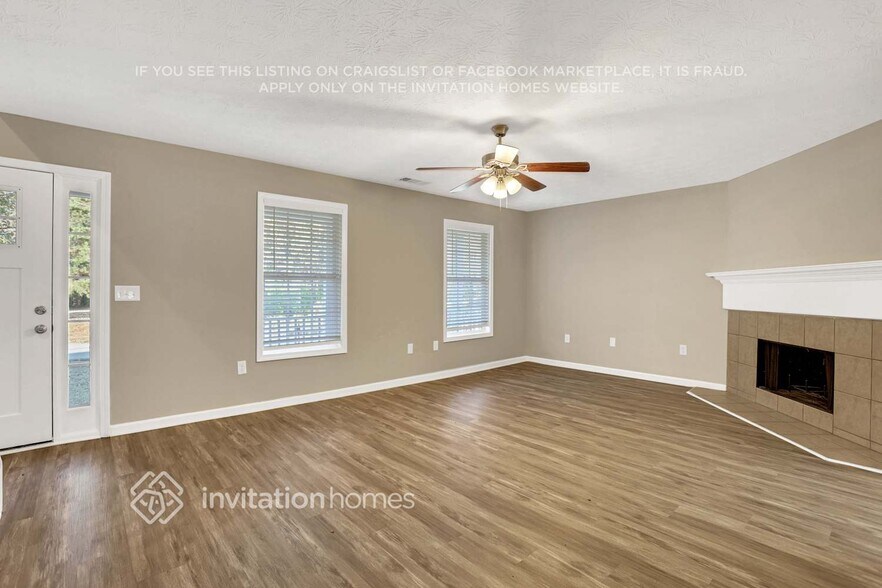Building Photo - 125 Shadowbrook Dr
