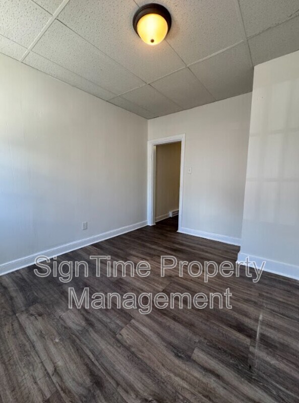 Building Photo - 114-122 North Conococheague Street
