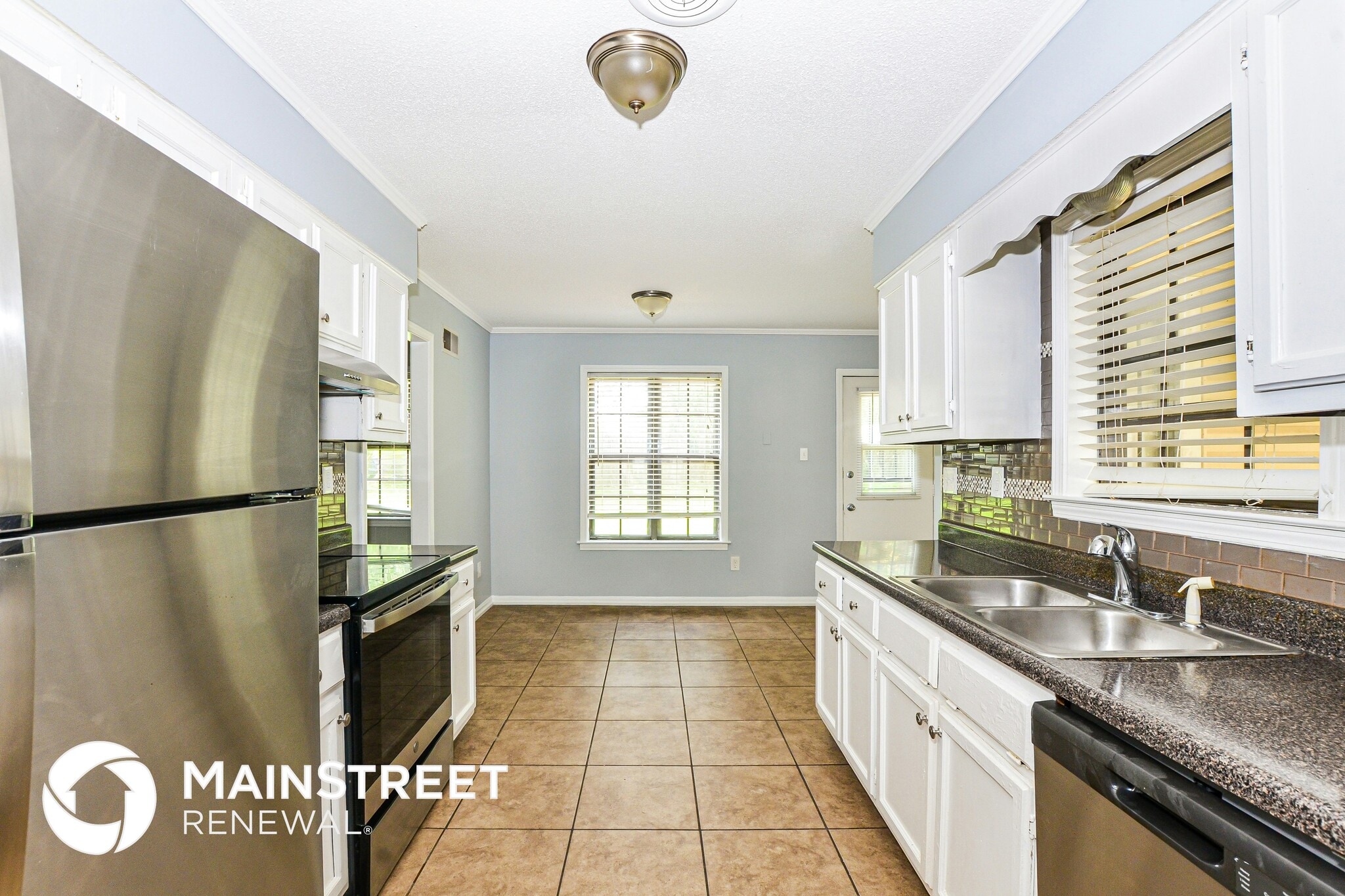 Building Photo - 6816 Birch Run Ln