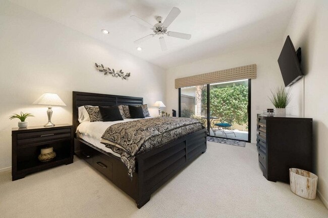 Building Photo - 54635 Shoal Creek