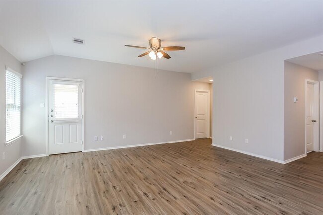 Building Photo - 15459 Casita Verde Way