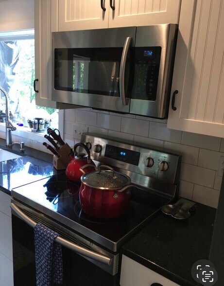 Kitchen - 20986 US-6