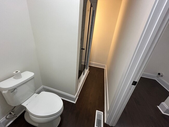 Building Photo - Available Soon! Ardmore WS, 4 Bedroom, 3 F...