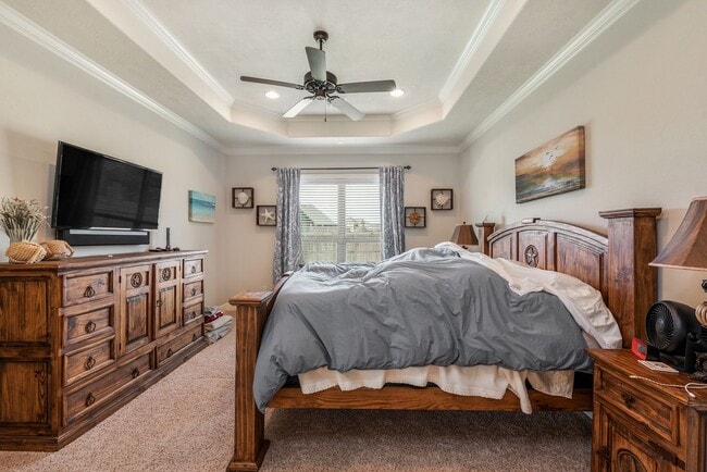 Building Photo - Available August 2026! Beautiful home in the Carters Crossing subdivision!