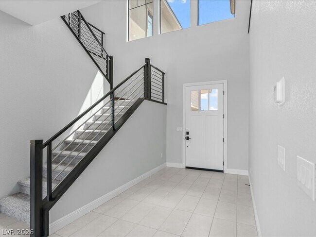 Building Photo - 980 Natural Harmony St