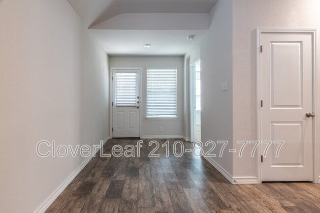 Building Photo - 22142 Pivot Point