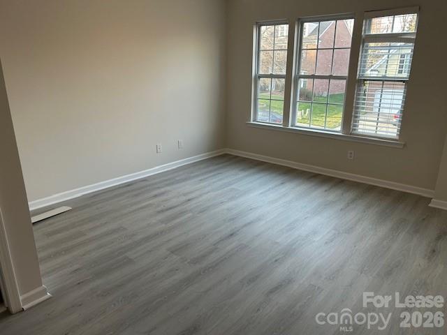 Building Photo - 9927 Paxton Run Rd