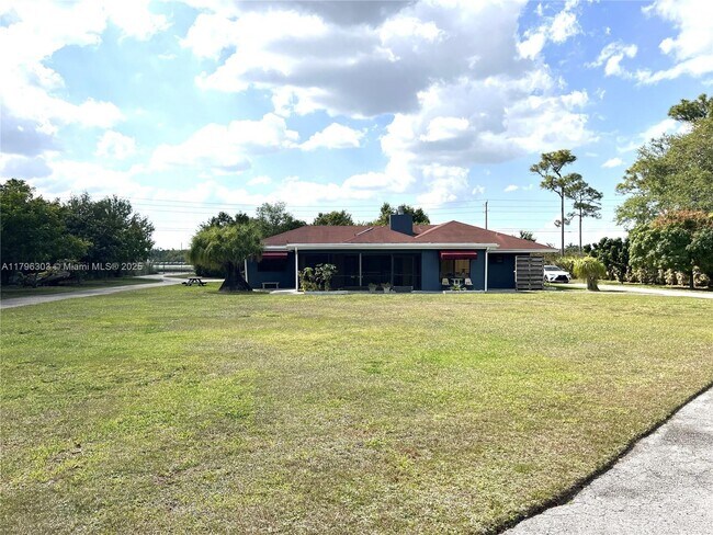 Building Photo - 24595 SW 124th Ave