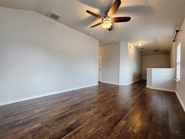 Building Photo - 5921 Red Bud Ridge Ln