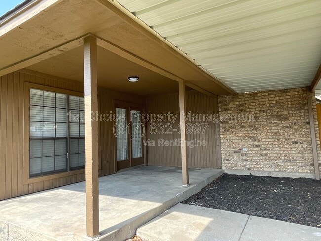 Building Photo - 459 Little Valley Ct