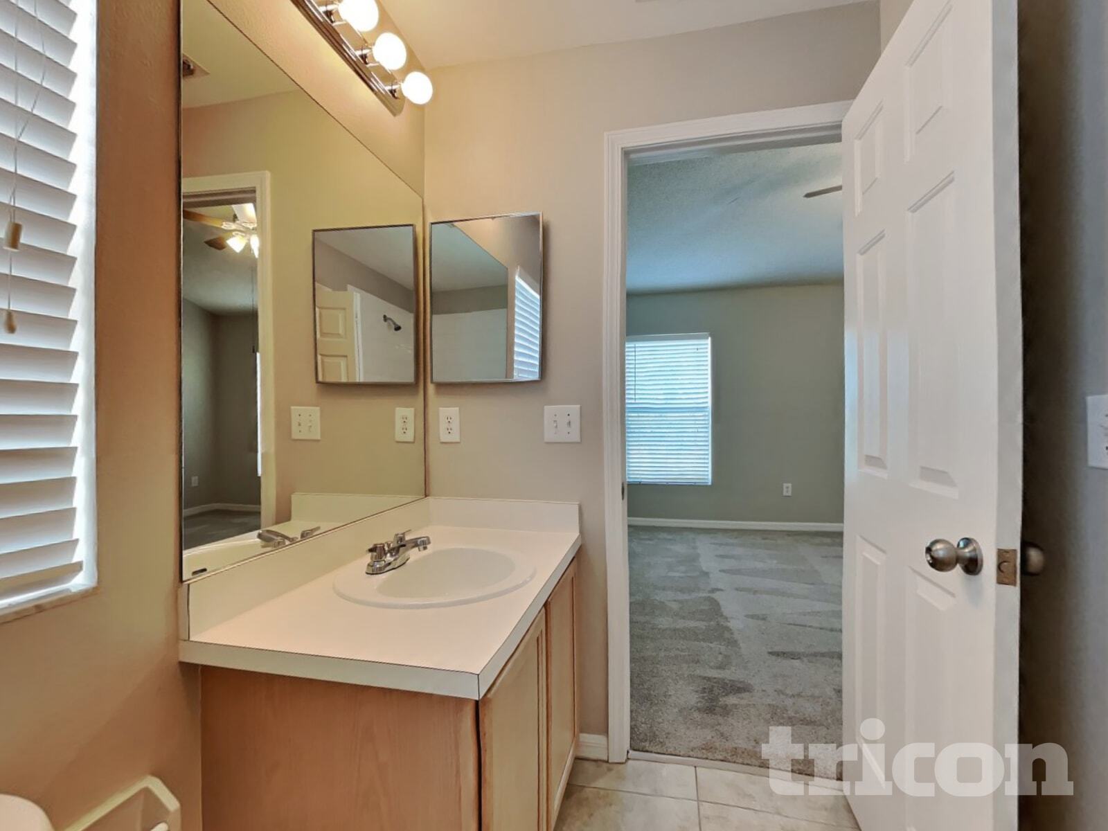 Building Photo - 12940 Fieldmoor Ct