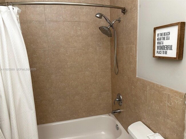 Building Photo - 55 Ocean Ln Dr