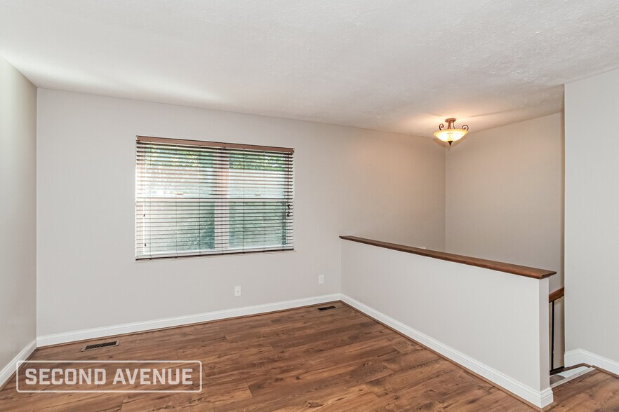 Building Photo - 4384 Mt Alverno Rd