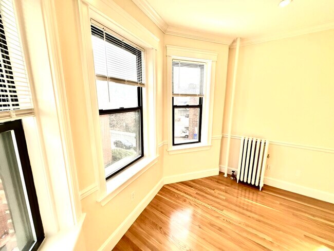 Building Photo - 1340 Commonwealth Ave