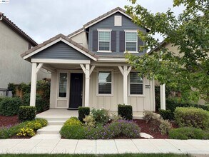 Building Photo - 2282 S Podere Dr