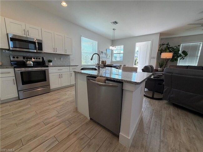 Building Photo - 1727 Danford St