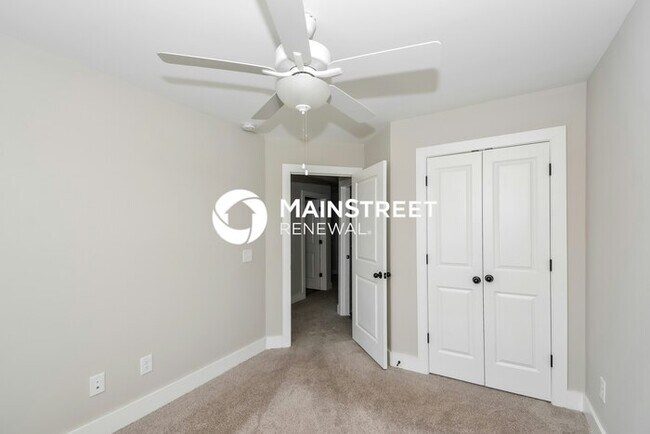 Building Photo - 3 Bedroom Pet-Friendly Home in Gallatin, TN with Main Street Renewal