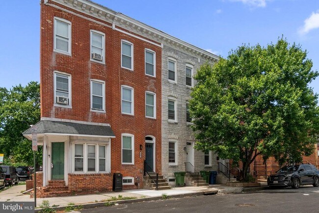 Building Photo - 829 W Barre St