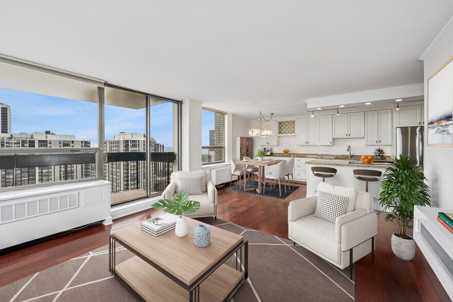 Building Photo - 1360 N Sandburg Ter