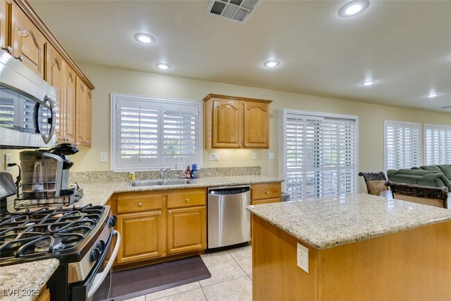 Building Photo - 5524 S Spearfish Lake Ct