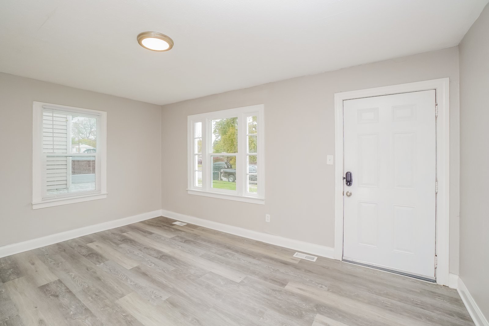 Building Photo - 3702 Garland Ave