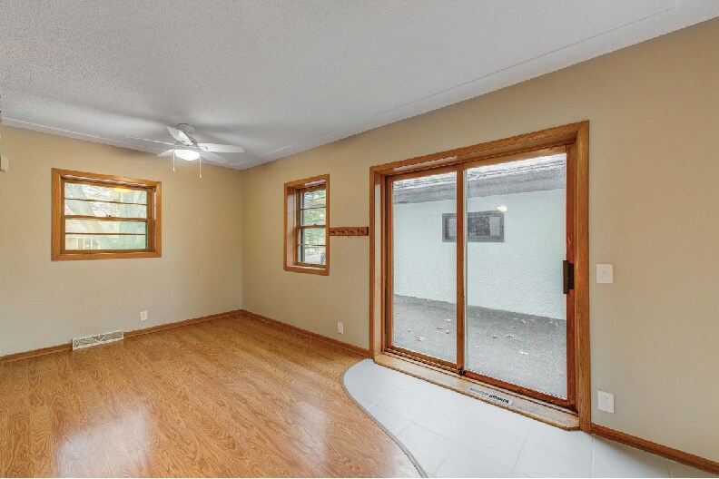 Building Photo - 65 Hackberry Hill