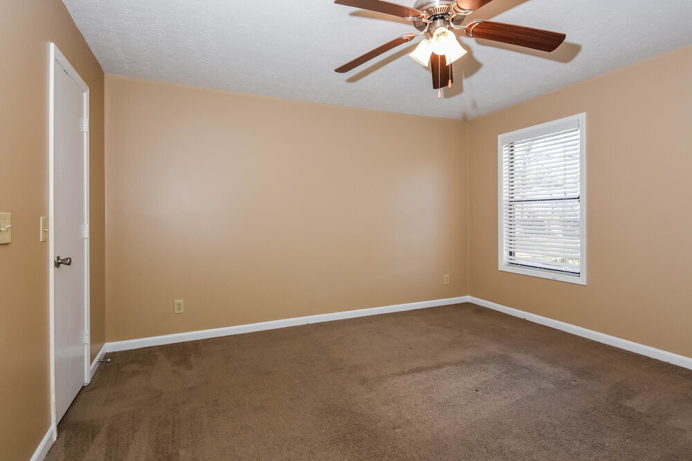 Building Photo - 2990 Fetlock Dr SW