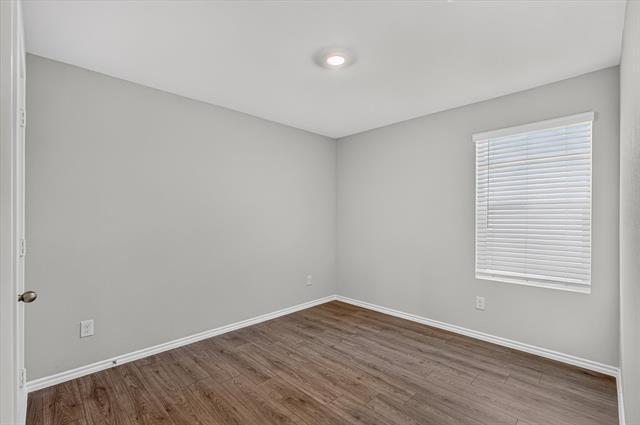 Building Photo - 1128 Northfield Dr