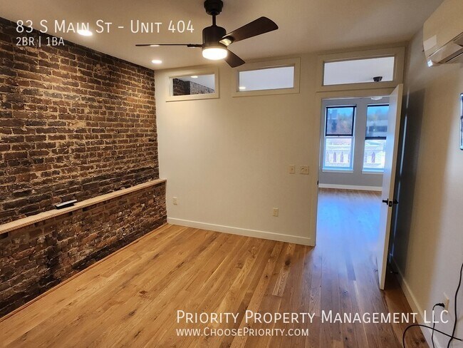 Building Photo - 1BR Penthouse Apartment, Downtown Harrison...