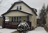 Building Photo - 1563 S 33rd St