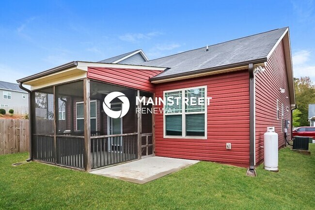 Building Photo - 3 Bedroom Pet-Friendly Home in CLAYTON, NC with Main Street Renewal
