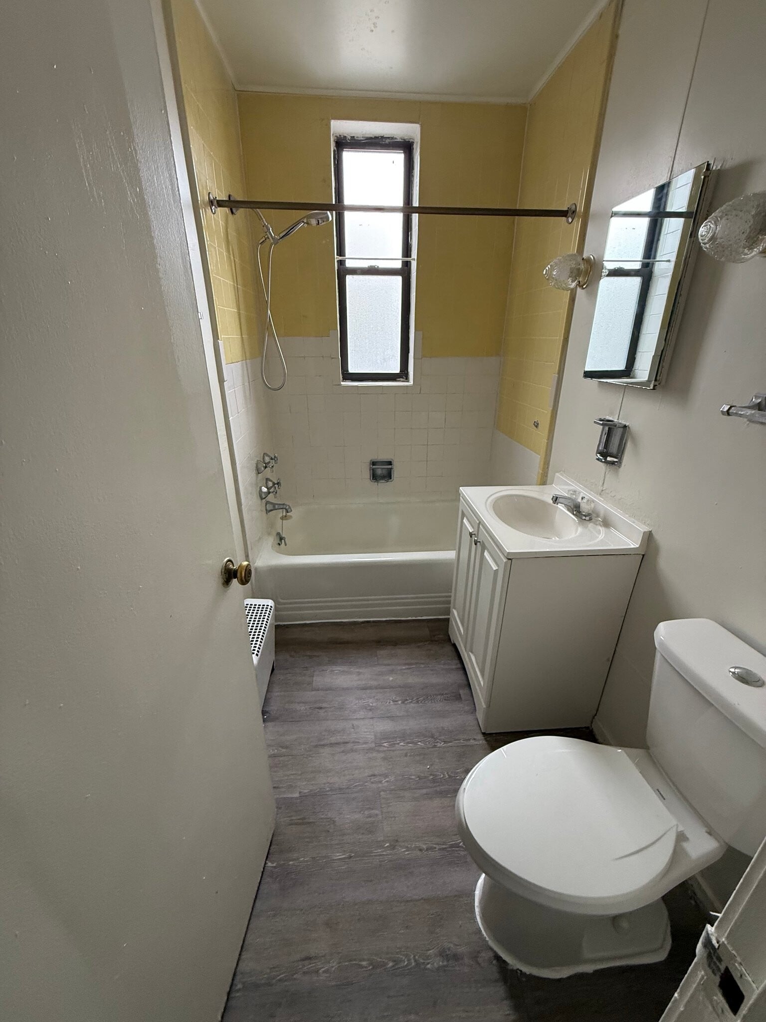 Building Photo - 276 Collins St