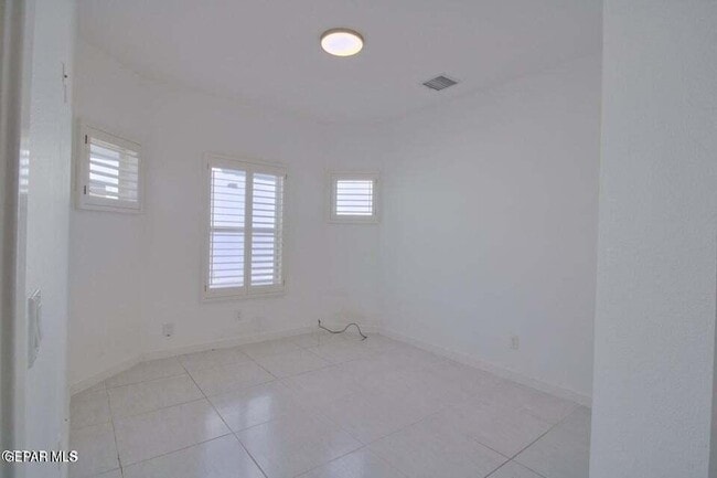 Building Photo - 1723 Eased St