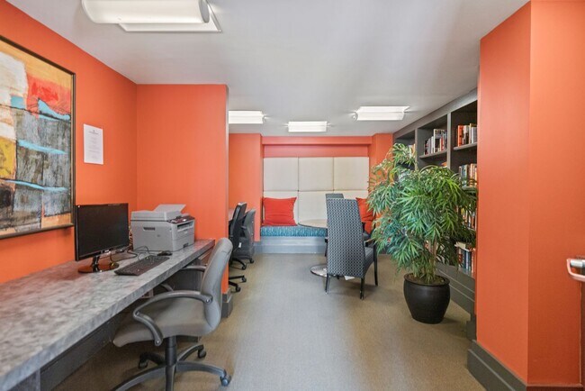 Building Photo - 777 7th St NW