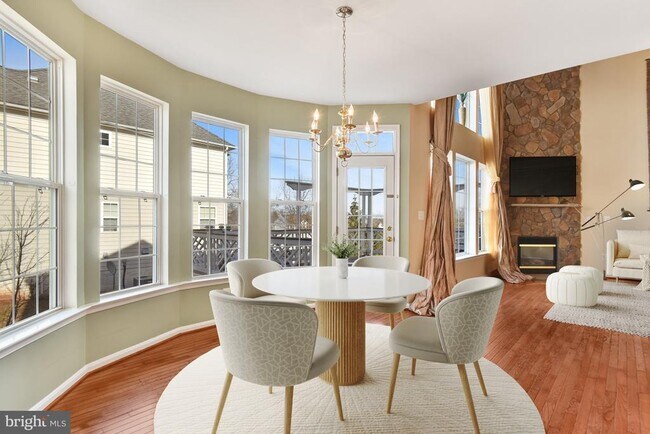 Building Photo - 14570 Collingham Pl