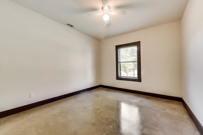 Building Photo - Longhorn Ranch-Barndo Community-Half Acre ...
