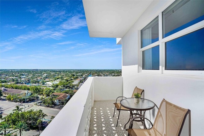 Building Photo - 4250 Galt Ocean Dr