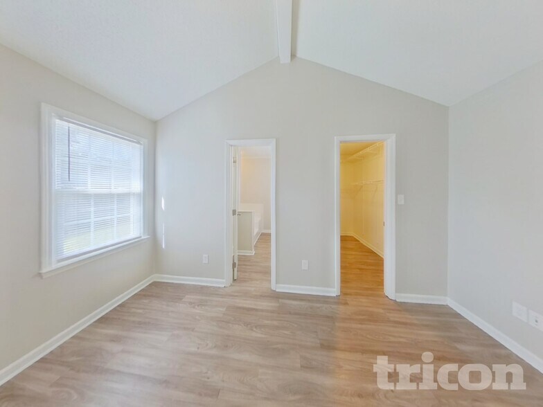 Building Photo - 11106 Pinetta Ln