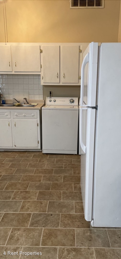 Building Photo - 3 br, 2 bath House - 10 Gino Drive