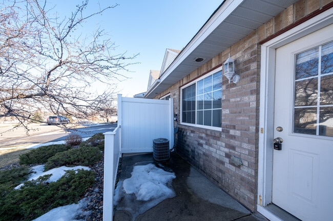 Building Photo - 17349 Gettysburg Way