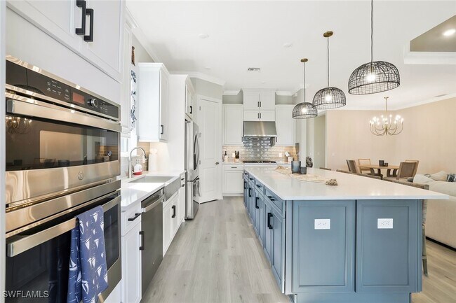 Building Photo - 15804 Derna St