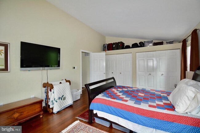 Building Photo - 6153 Summer Park Ln