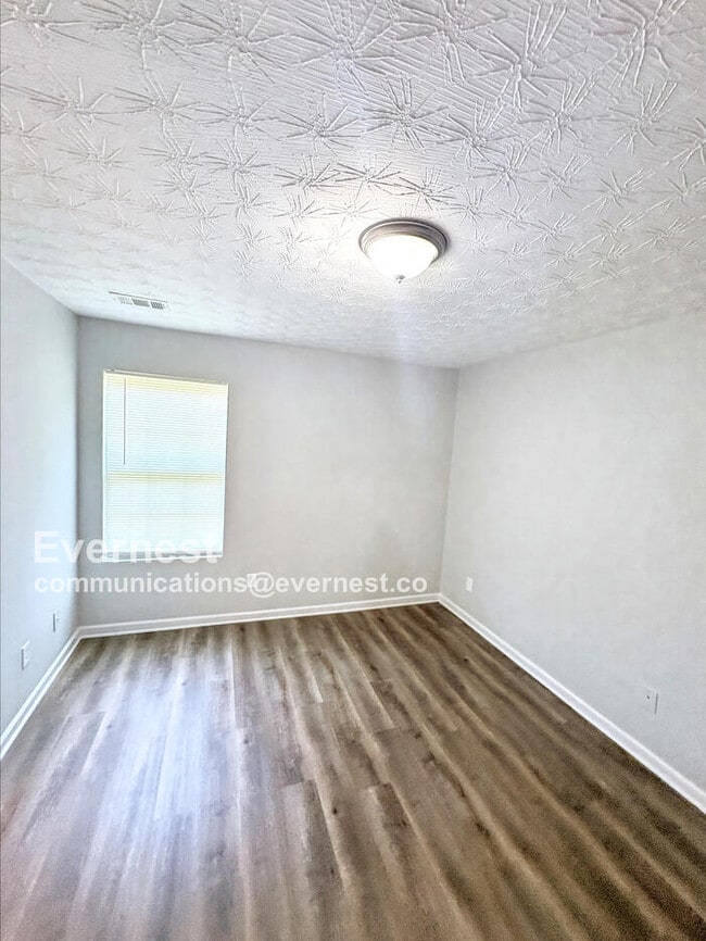 Building Photo - 2730 Marlin Dr
