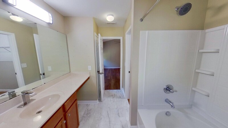 Building Photo - 6530 Guard Hill Dr