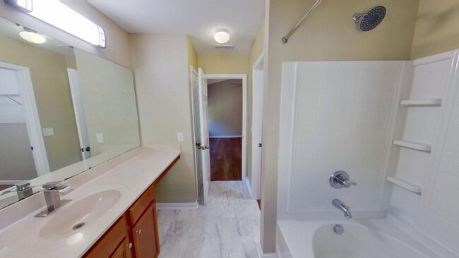 Building Photo - 6530 Guard Hill Dr