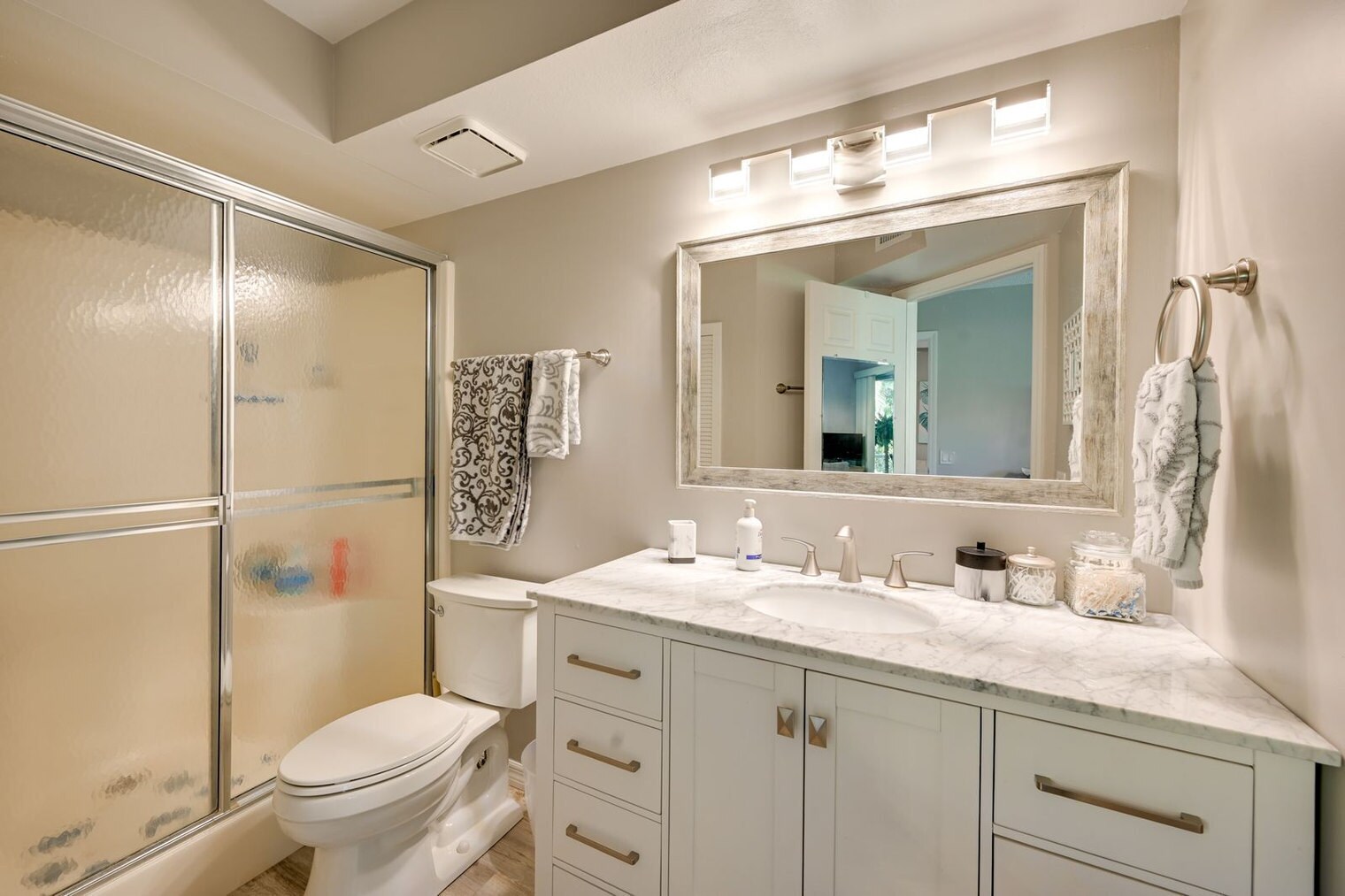 Building Photo - 3930 Leeward Passage Ct