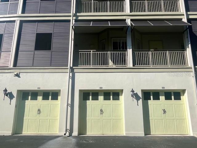 Building Photo - 762 Celebration Ave