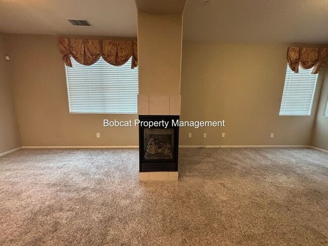 Building Photo - 1291 Toscana Way