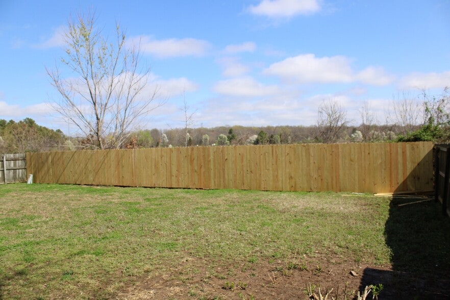 Building Photo - 3374 Brownbark Dr